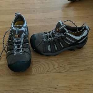 Womens Keen Steel Toe Shoes